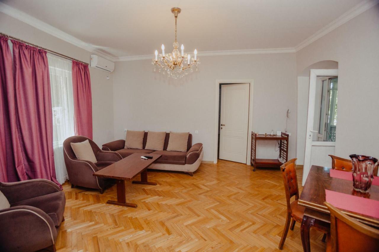 Chilling View Apartment ティビリシ エクステリア 写真