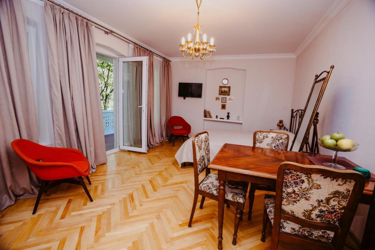 Chilling View Apartment ティビリシ エクステリア 写真
